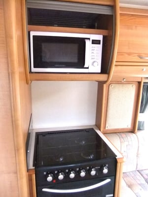 2005 Auto-Trail Cheyenne 634 — photo 14 of 19