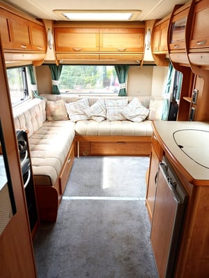 2005 Auto-Trail Cheyenne 634 — photo 17 of 19
