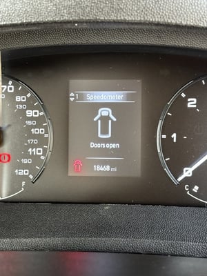 2024 Auto-Trail V-Line 610 Sport — photo 7 of 18