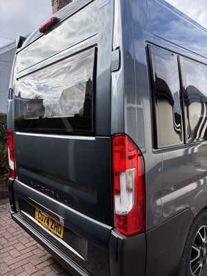 2024 Auto-Trail V-Line 610 Sport — photo 4 of 18