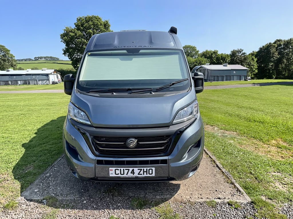 2024 Auto-Trail V-Line 610 Sport - Image 1