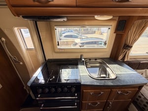 2012 Auto-Sleepers Broadway EB — photo 43 of 45