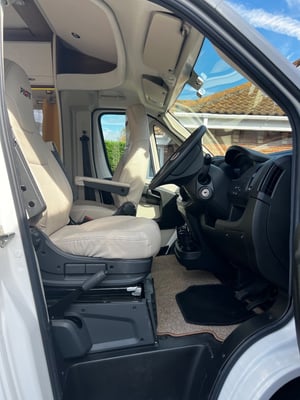 2019 Pilote P740 Essential — photo 17 of 42