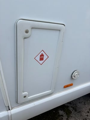 2017 Swift Escape 694 — photo 15 of 41