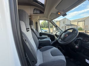 2017 Swift Escape 694 — photo 18 of 41