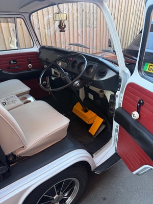 1973 Volkswagen T2 Campervan — photo 5 of 5
