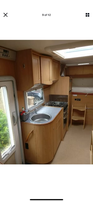2004 Burstner Argos A852-2 — photo 27 of 67