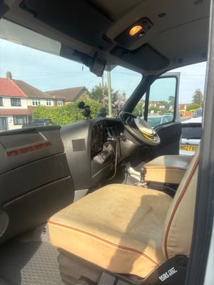 2004 Burstner Argos A852-2 — photo 9 of 67