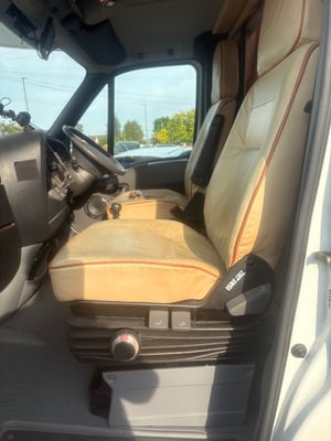 2004 Burstner Argos A852-2 — photo 6 of 67