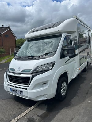 2019 Autosleeper Broadway EK TB LD — photo 6 of 19