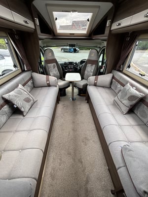 2019 Auto-Sleeper Broadway EK TB LD — photo 33 of 37