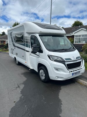 2019 Autosleeper Broadway EK TB LD — photo 14 of 19