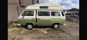 1983 Volkswagen T25 — photo 2 of 13