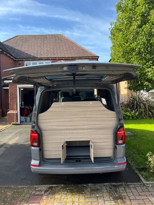 2024 Volkswagen T6.1 Campervan — photo 15 of 18