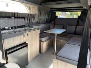 2024 Volkswagen T6.1 Campervan — photo 16 of 18