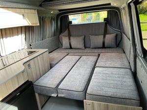 2024 Volkswagen T6.1 Campervan — photo 18 of 18