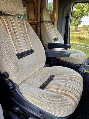 2008 Bessacarr E460 — photo 21 of 42