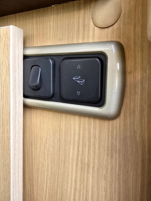 2008 Bessacarr E460 — photo 42 of 42