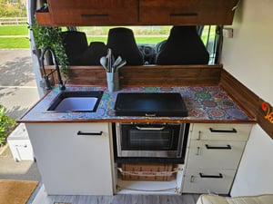 Renault Master LWB Campervan — photo 7 of 34