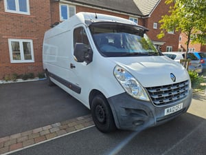 Renault Master LWB Campervan — photo 12 of 34