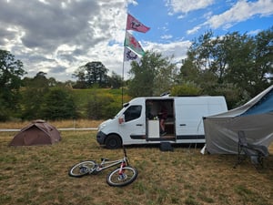 Renault Master LWB Campervan — photo 33 of 34