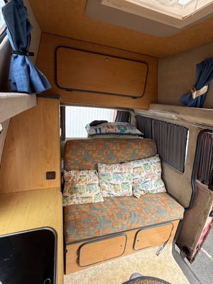 1999 Volkswagen T4 Campervan — photo 16 of 18