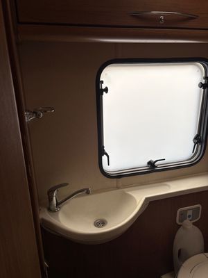Auto-Trail Tribute 715 2014 — photo 10 of 20