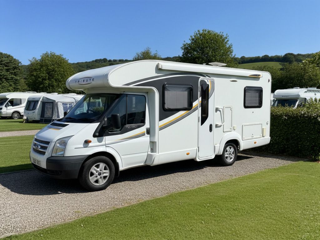 Auto-Trail Tribute 715 2014 - Image 1