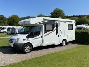 Auto-Trail Tribute 715 2014