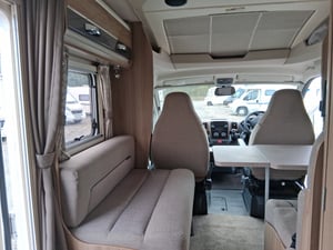 2018 Swift Bessacarr 494 — photo 7 of 17