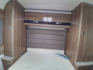2018 Swift Bessacarr 494 — photo 8 of 17