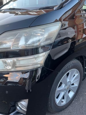 2010 Toyota Vellfire converted Vellfire — photo 15 of 17