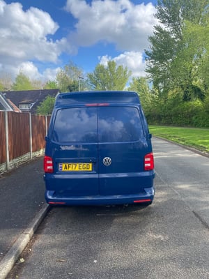 2017 Volkswagen Transporter T32 Campervan  — photo 11 of 17