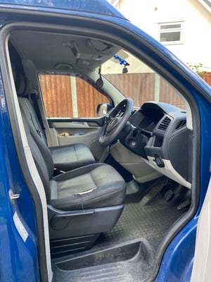 2017 Volkswagen Transporter T32 Campervan  — photo 16 of 17
