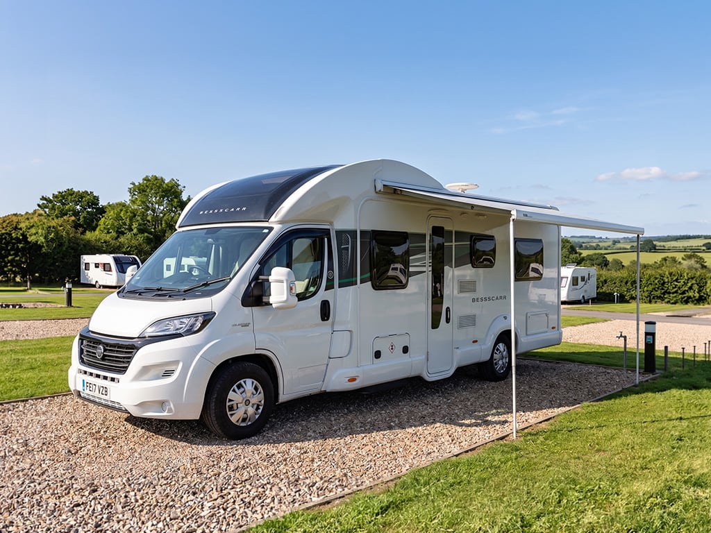 2017 Swift Bessacarr 496 - Image 1