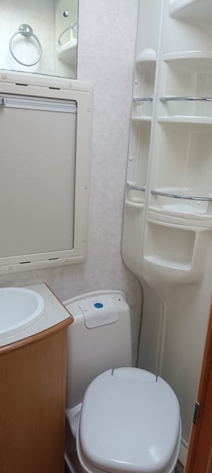 2008 Elddis Autocirrus 220 — photo 19 of 20