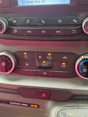 2018 Ford Transit Custom — photo 3 of 9