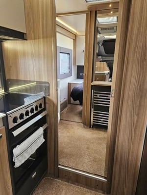 2021 Swift Kontiki 650 — photo 6 of 18