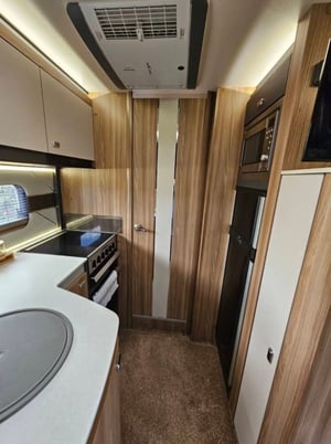 2021 Swift Kontiki 650 — photo 15 of 18