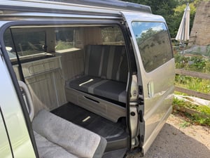 1999 Toyota Regius - low mileage — photo 7 of 7