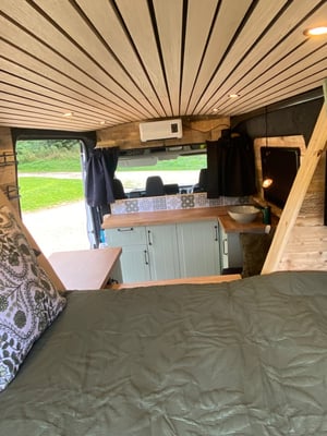 2022 Ford Transit — photo 4 of 29