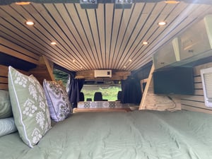 2022 Ford Transit — photo 18 of 29