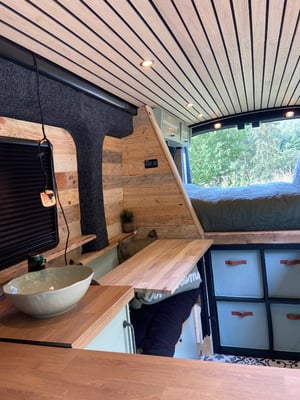 2022 Ford Transit — photo 23 of 29