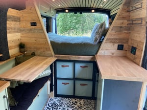2022 Ford Transit — photo 10 of 29
