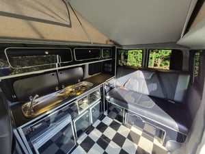 2015 Volkswagen Camper King — photo 14 of 23
