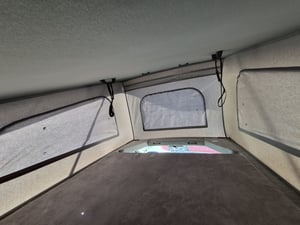 2015 Volkswagen Camper King — photo 15 of 23