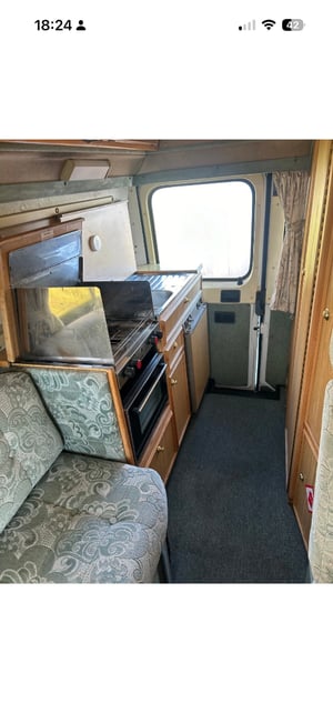 1996 Auto-Sleepers Symphony — photo 7 of 8