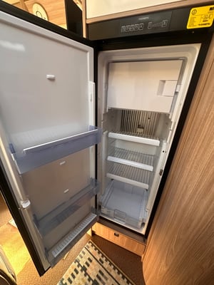 2020 Burstner Ixeo I — photo 43 of 60
