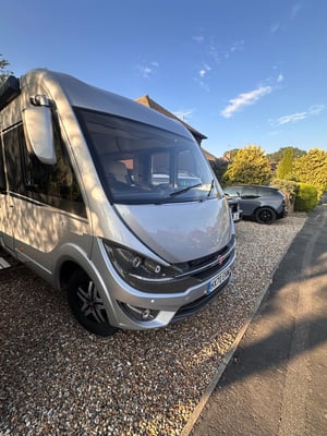 2020 Burstner Ixeo I — photo 4 of 60