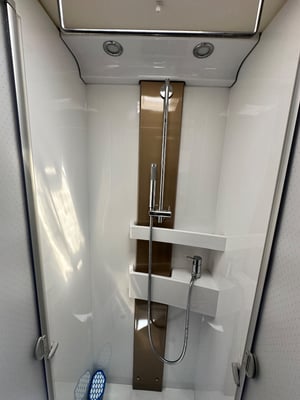 2020 Burstner Ixeo I — photo 20 of 60